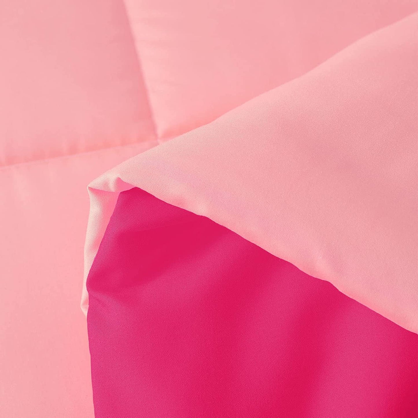 Exclusivo Mezcla Lightweight Reversible 3-Piece Comforter Set All Seasons, Down Alternative Comforter with 2 Pillow Shams, King Size, Hot Pink/ Blush Pink