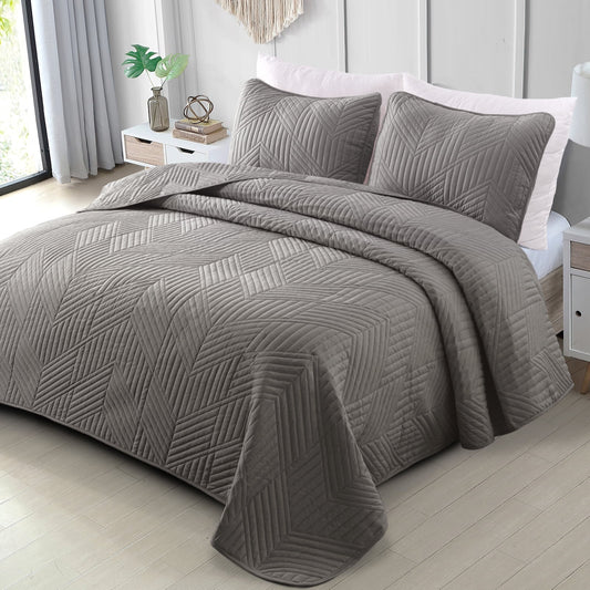 Exclusivo Mezcla Ultrasonic Twin Quilt Bedding Set, Lightweight Grey Bedspreads Soft Modern Geometric Coverlet Set for All Seasons (1 Quilt and 1 Pillow Sham)