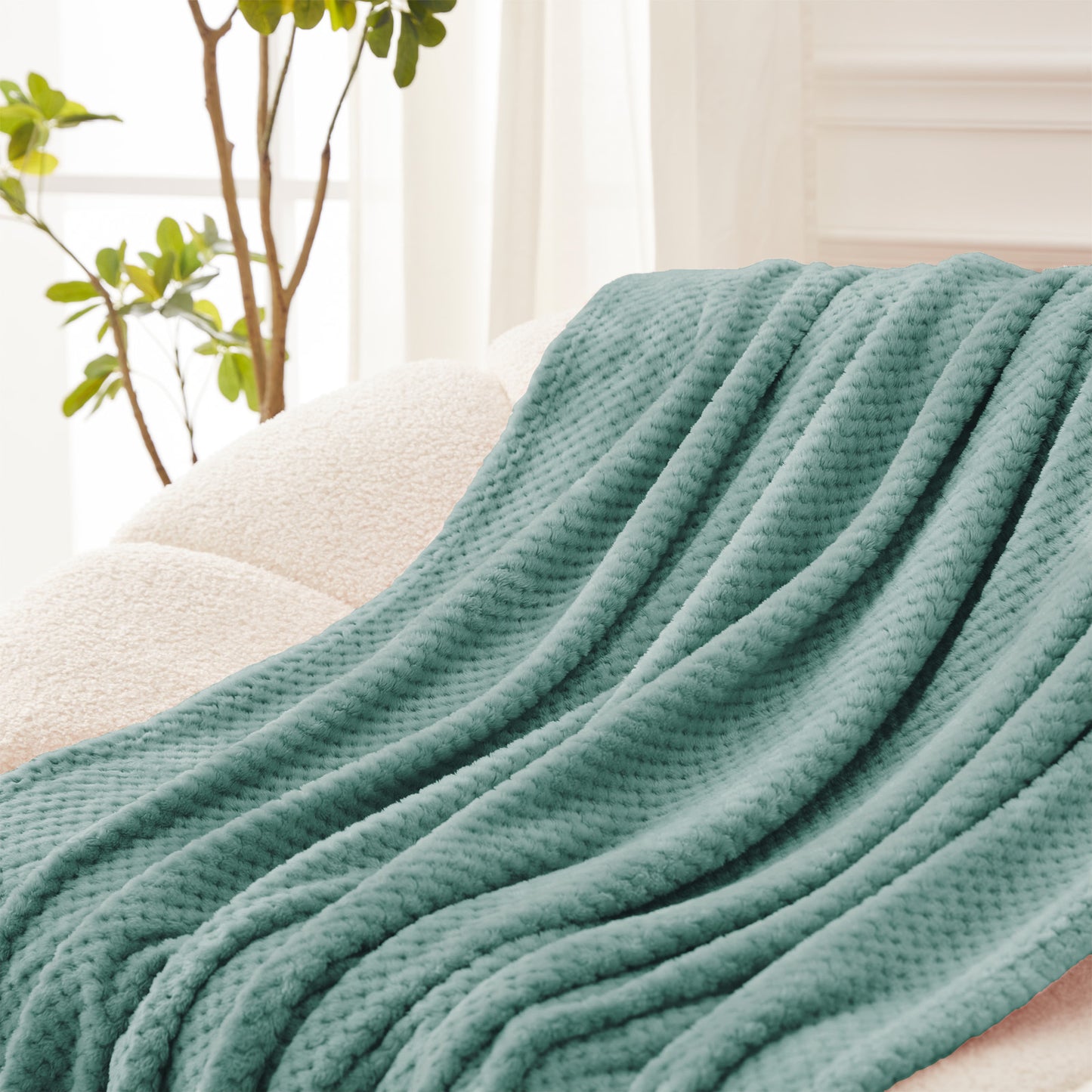 Exclusivo Mezcla Waffle Textured Soft Fleece Blanket, Queen Size Bed Blanket, Cozy Warm and Lightweight (Celadon, 90x90 inches)