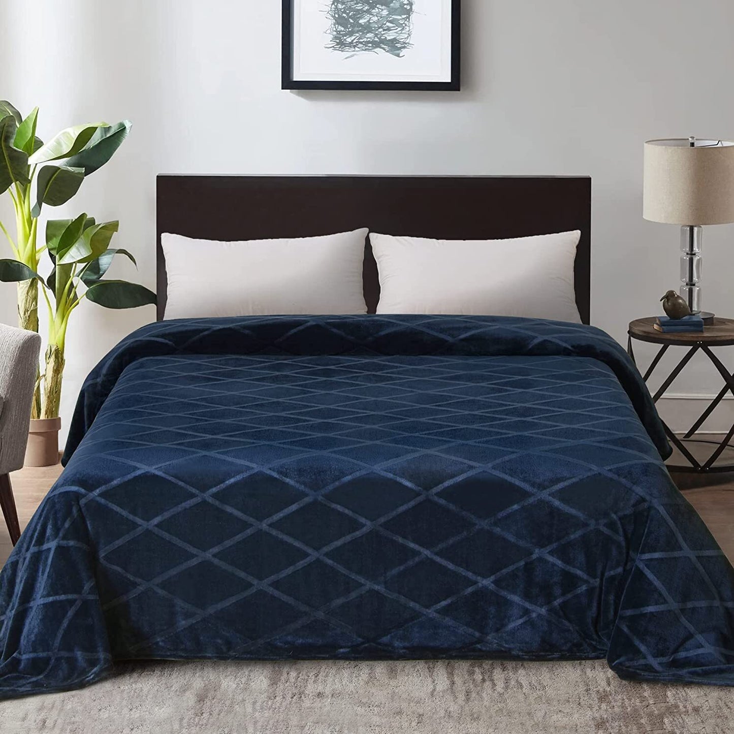 Exclusivo Mezcla King Size Flannel Fleece Blanket, 90x104 Inches Soft Diamond Geometry Pattern Velvet Plush Blanket for Bed, Cozy, Warm, Lightweight and Decorative Navy Blue Blanket