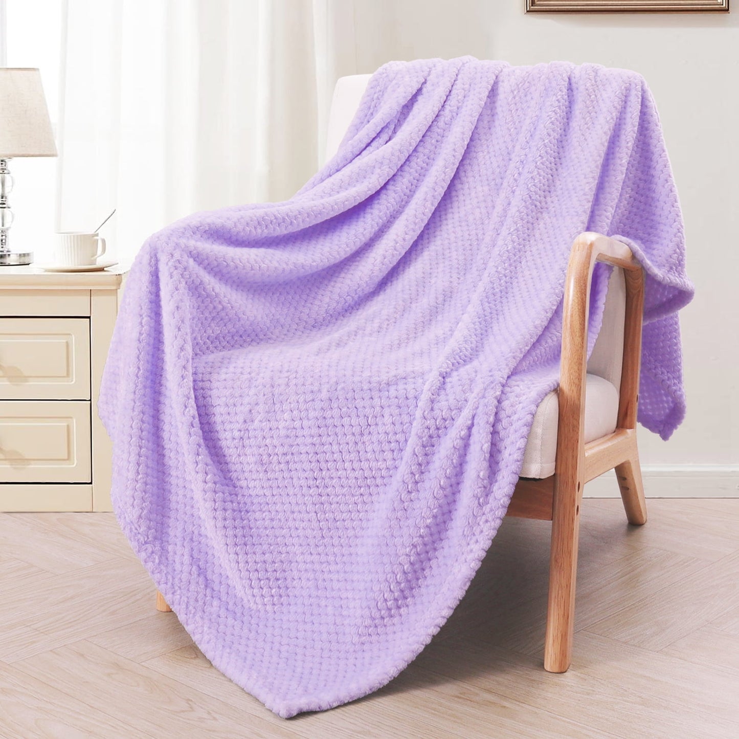 Exclusivo Mezcla Waffle Textured Extra Large Fleece Blanket, Super Soft and Warm Throw Blanket for Couch, Sofa and Bed (Lilac Purple, 50x70 inches)-Cozy, Fuzzy and Lightweight