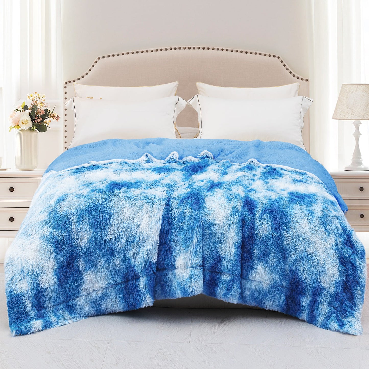Exclusivo Mezcla Twin Size Faux Fur Bed Blanket, Super Soft Fuzzy and Plush Reversible Sherpa Fleece Blanket and Warm Blankets for Bed, Sofa, Travel, 60X80 inches, Blue