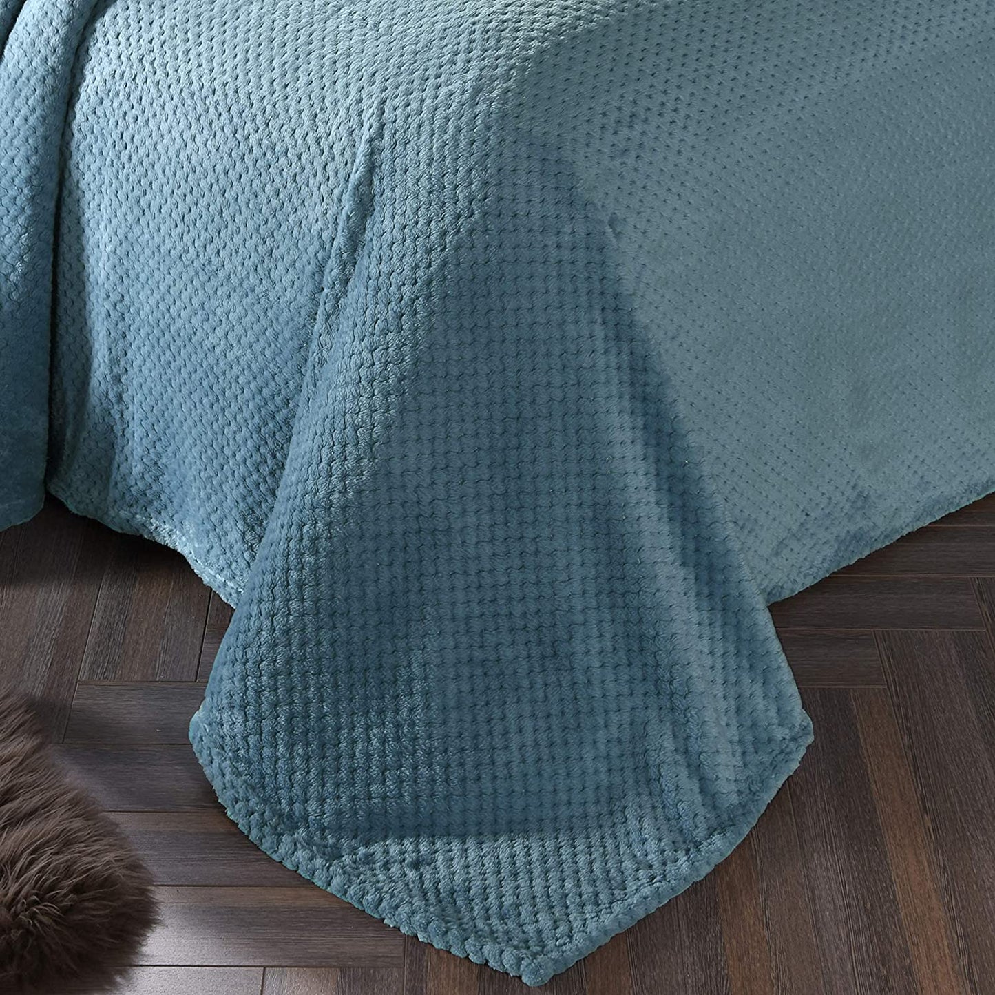 Exclusivo Mezcla Waffle Textured Soft Fleece Blanket, Queen Size Bed Blanket, Cozy Warm and Lightweight (Slate Blue, 90x90 inches)