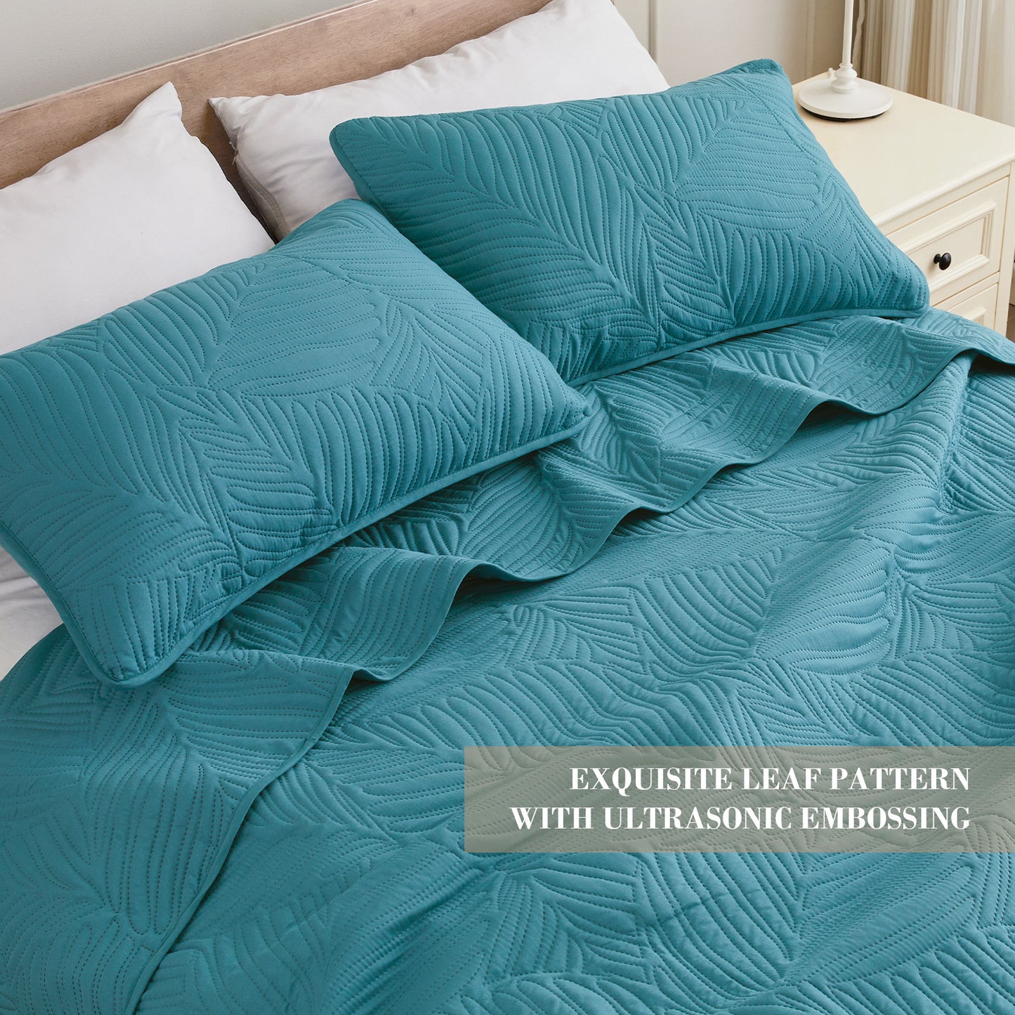 Exclusivo Mezcla King Quilt Set Teal, Lightweight Bedspread Leaf Pattern Bed Cover Soft Coverlet Bedding Set(1 Quilt, 2 Pillow Shams)