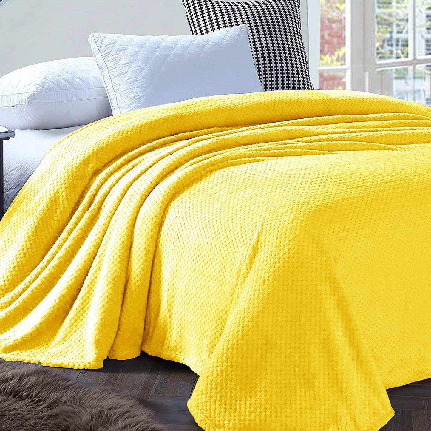 Exclusivo Mezcla Waffle Textured Soft Fleece Blanket, King Size Bed Blanket, Cozy Warm and Lightweight (Vibrant Yellow, 90x104 inches)