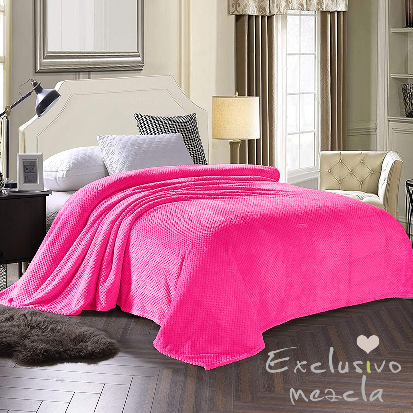 Exclusivo Mezcla Waffle Textured Soft Fleece Blanket, Twin Size Bed Blanket, Cozy Warm and Lightweight (Hot Pink, 90x66 inches)