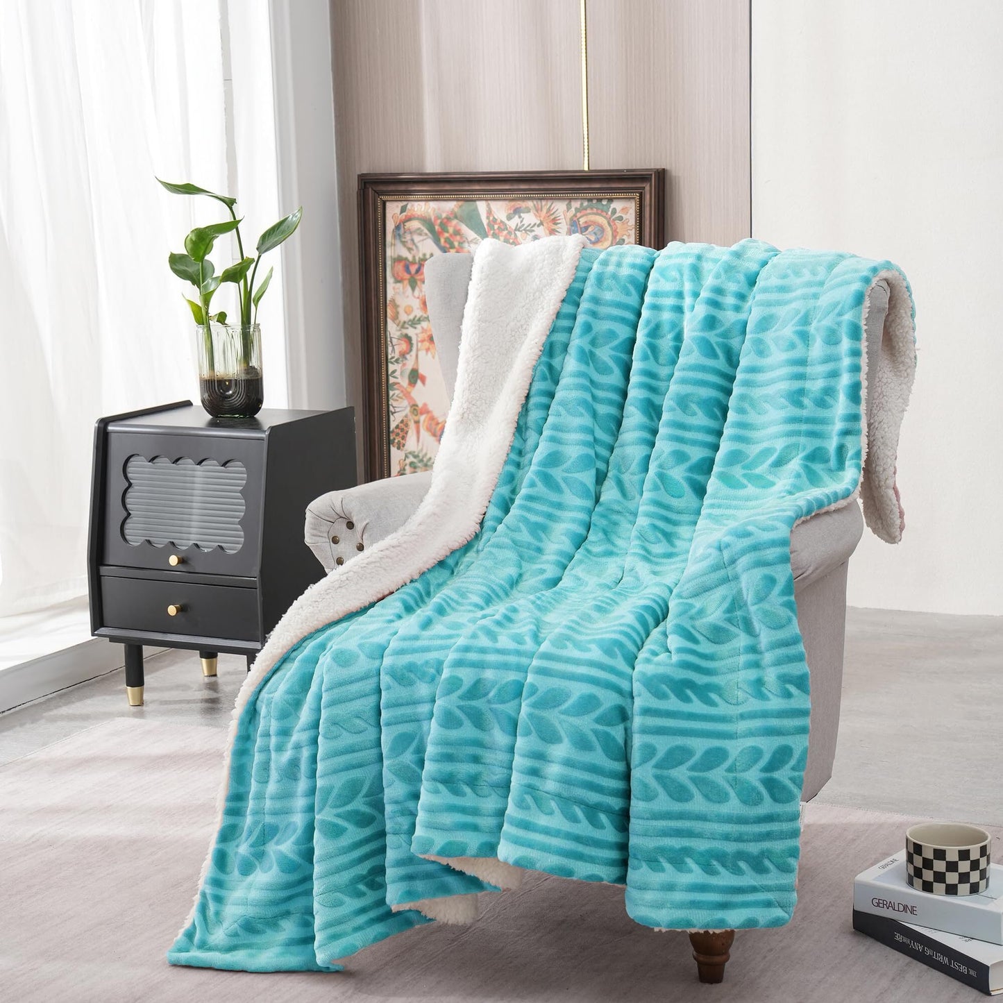 Exclusivo Mezcla 50"x70" Sherpa Fleece Throw Blanket, Reversible Velvet Plush Blankets and Soft Throws for Couch, Sofa, Bed, Super Cozy Thick and Warm, Aqua Blue