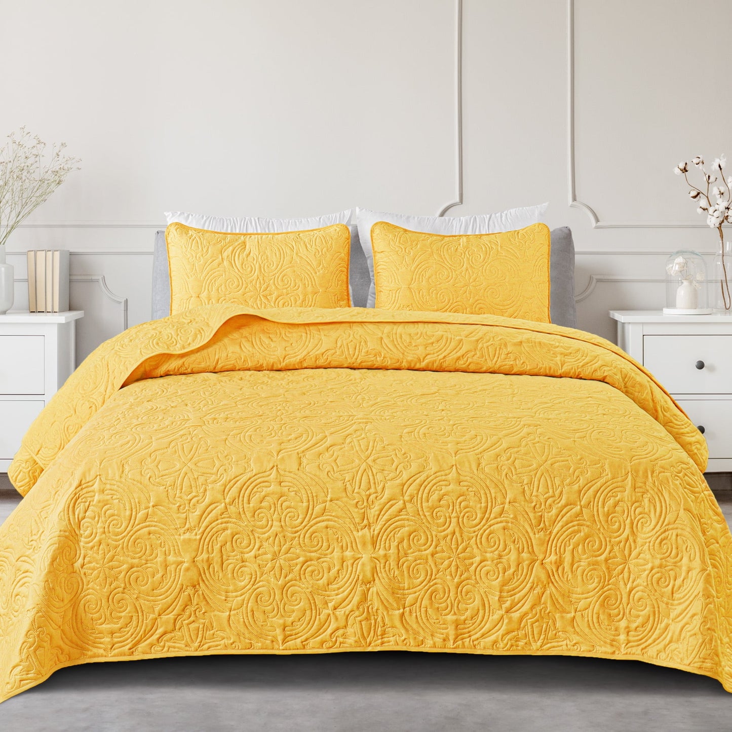 Exclusivo Mezcla Queen Quilt Bedding Set, Lightweight Vintage Queen Size Quilts with Pillow Shams, Soft Bedspreads Coverlets for All Seasons, (96"x90", Yellow)