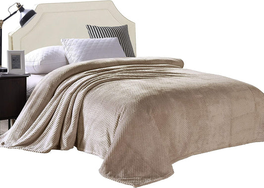 Exclusivo Mezcla Waffle Textured Soft Fleece Blanket, Twin Size Bed Blanket, Cozy Warm and Lightweight (Camel, 90x66 inches)