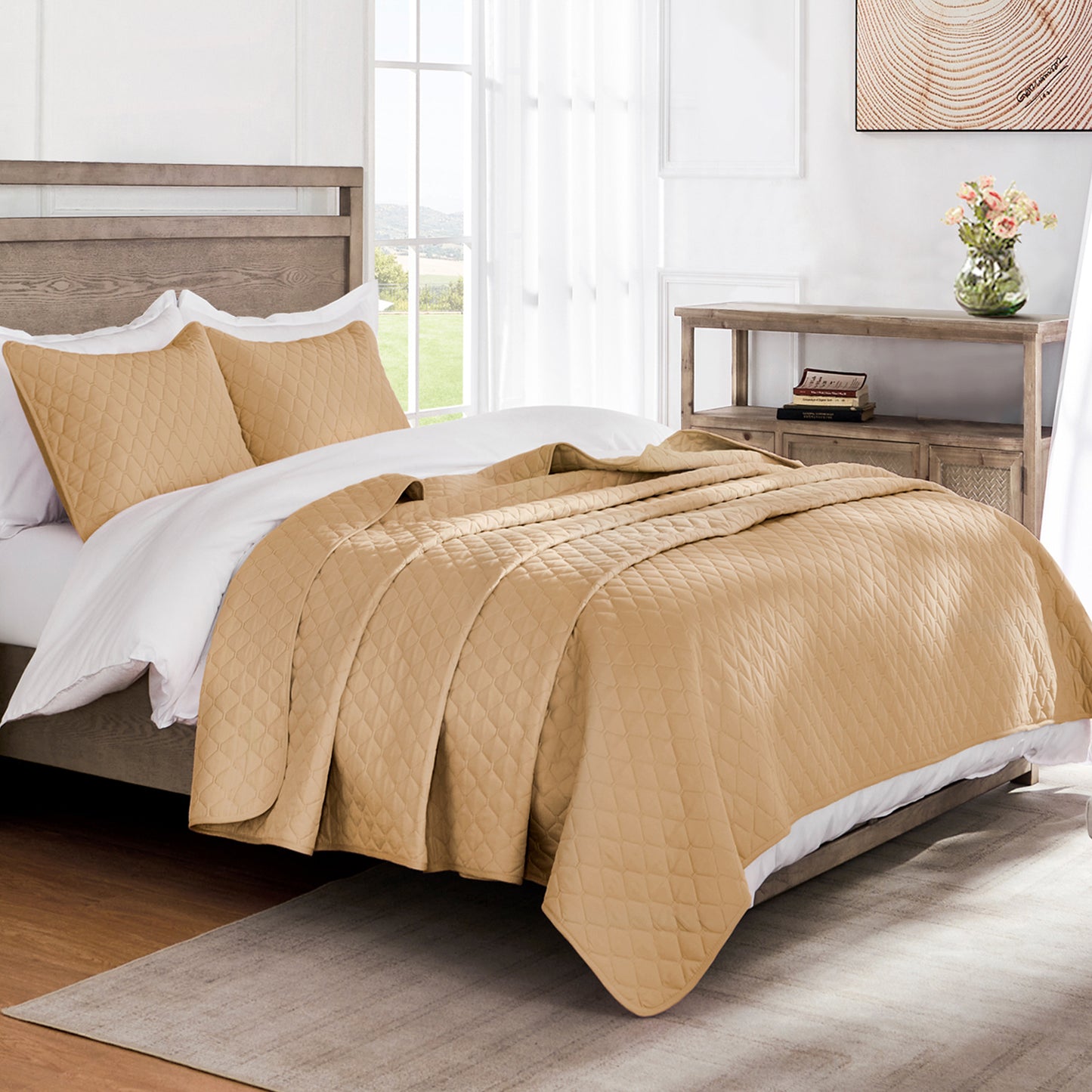 Exclusivo Mezcla California King Quilt Bedding Set with Pillow Shams, Lightweight Quilts Cal Oversized King Size, Soft Bedspreads Bed Coverlets for All Seasons - (Camel, 112"x104")