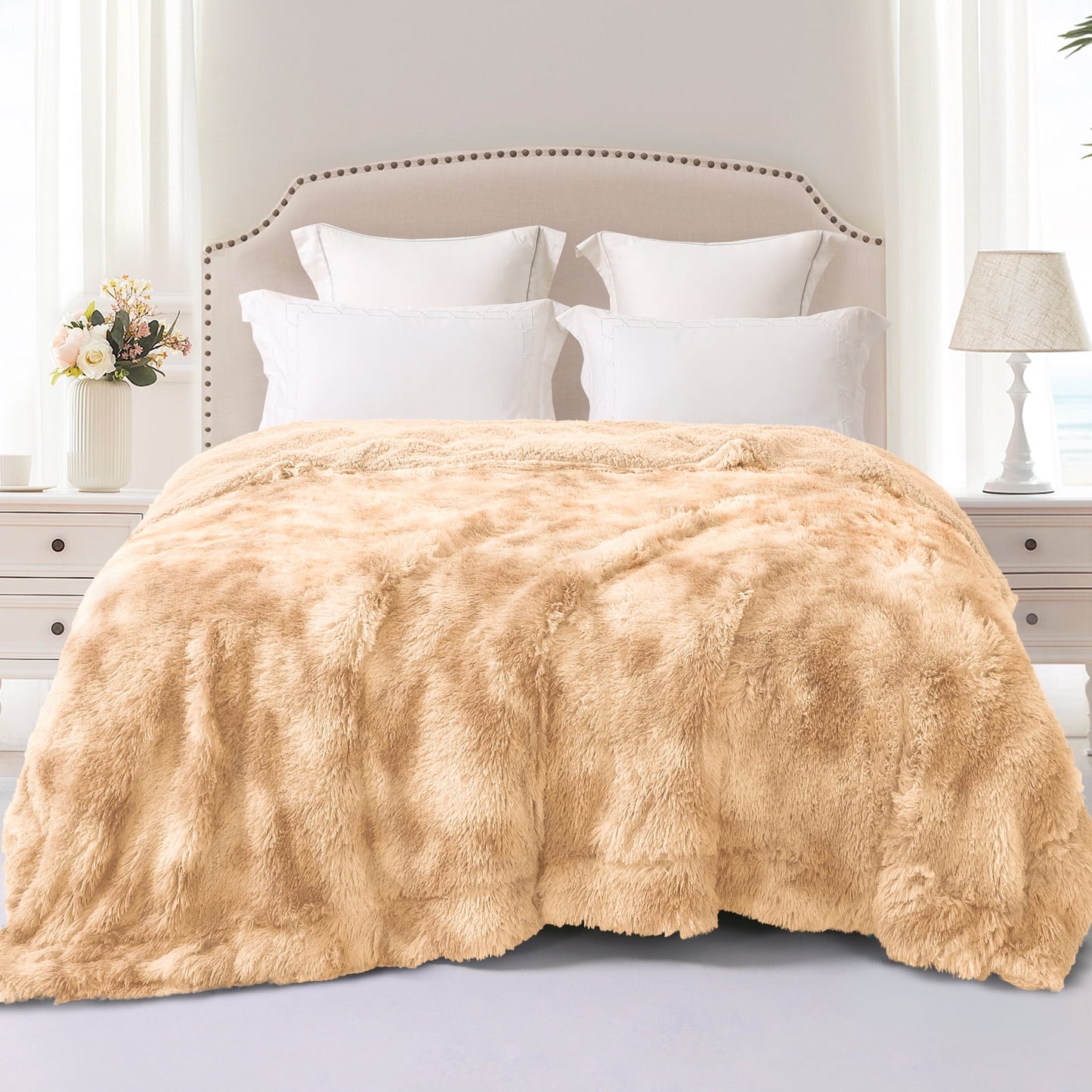 Exclusivo Mezcla Twin Size Faux Fur Bed Blanket, Super Soft Fuzzy and Plush Reversible Sherpa Fleece Blanket and Warm Blankets for Bed, Sofa, Travel, 60X80 inches, Camel