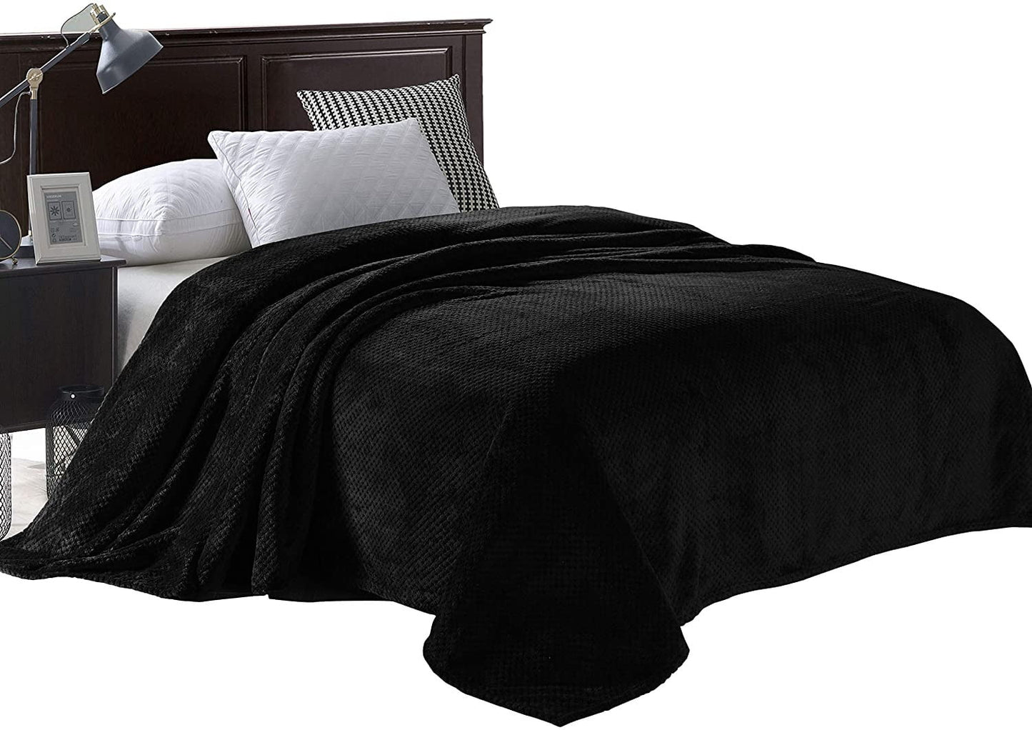 Exclusivo Mezcla Waffle Textured Soft Fleece Blanket, Twin Size Bed Blanket, Cozy Warm and Lightweight (Black, 90x66 inches)