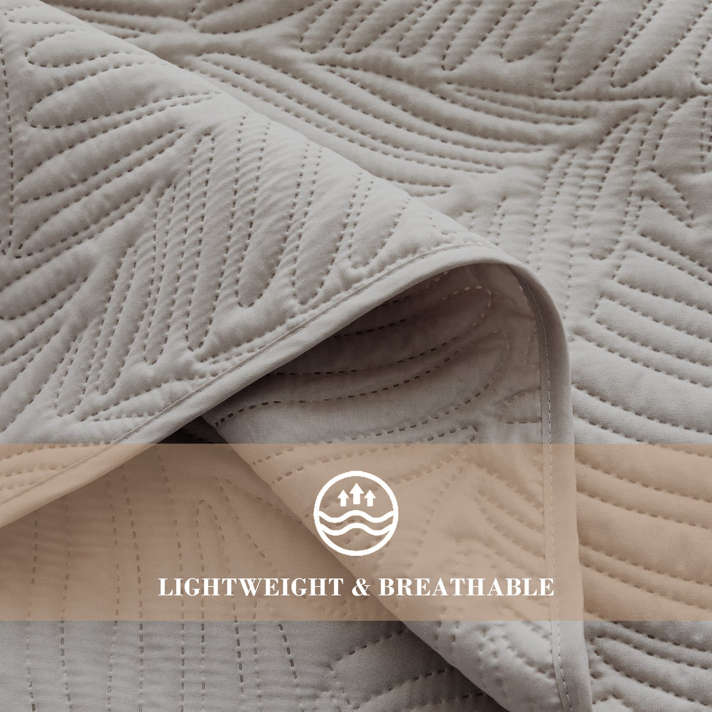 Exclusivo Mezcla King Quilt Set Light Grey, Lightweight Bedspread Leaf Pattern Bed Cover Soft Coverlet Bedding Set(1 Quilt, 2 Pillow Shams)