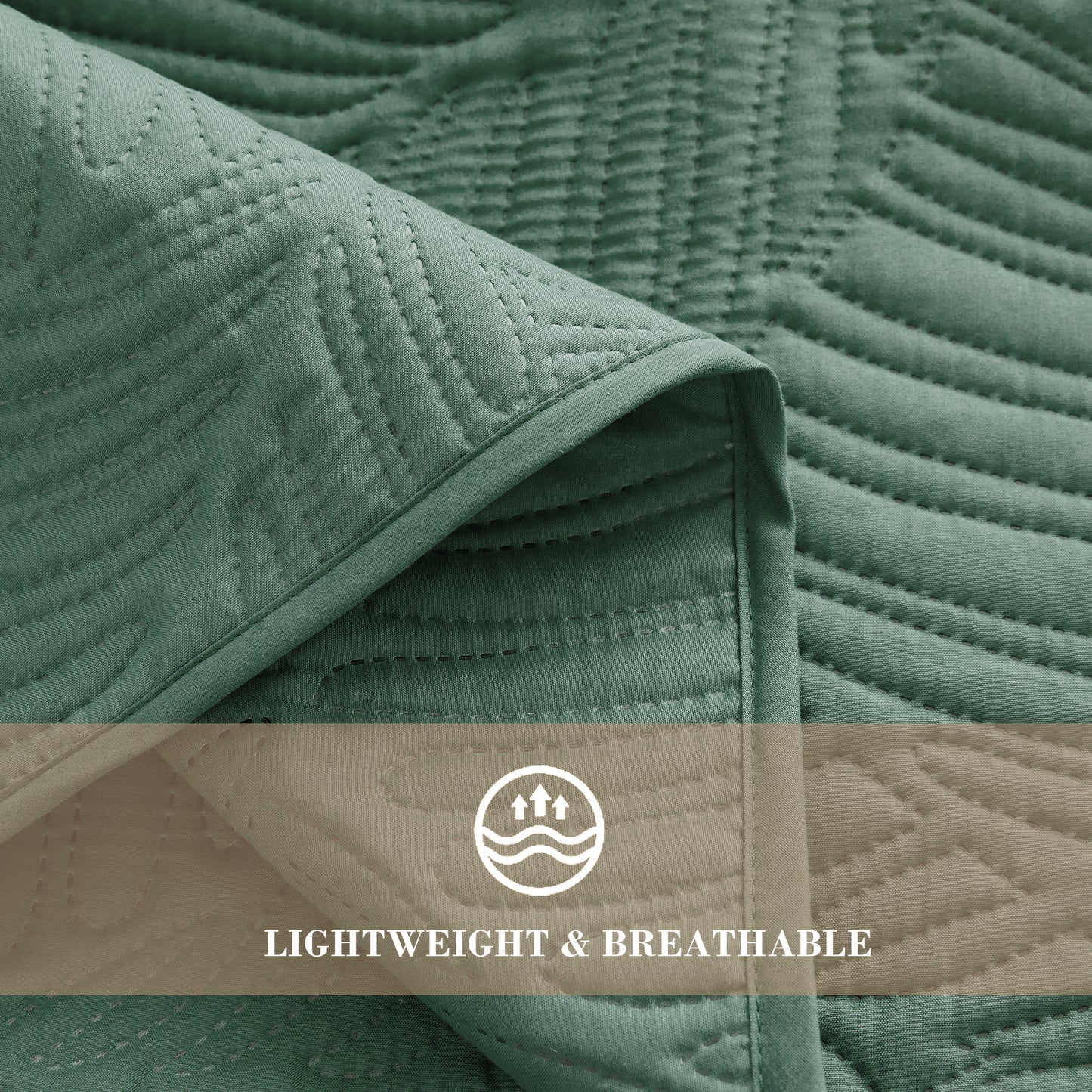 Exclusivo Mezcla King Quilt Set Green, Lightweight Bedspread Leaf Pattern Bed Cover Soft Coverlet Bedding Set(1 Quilt, 2 Pillow Shams)
