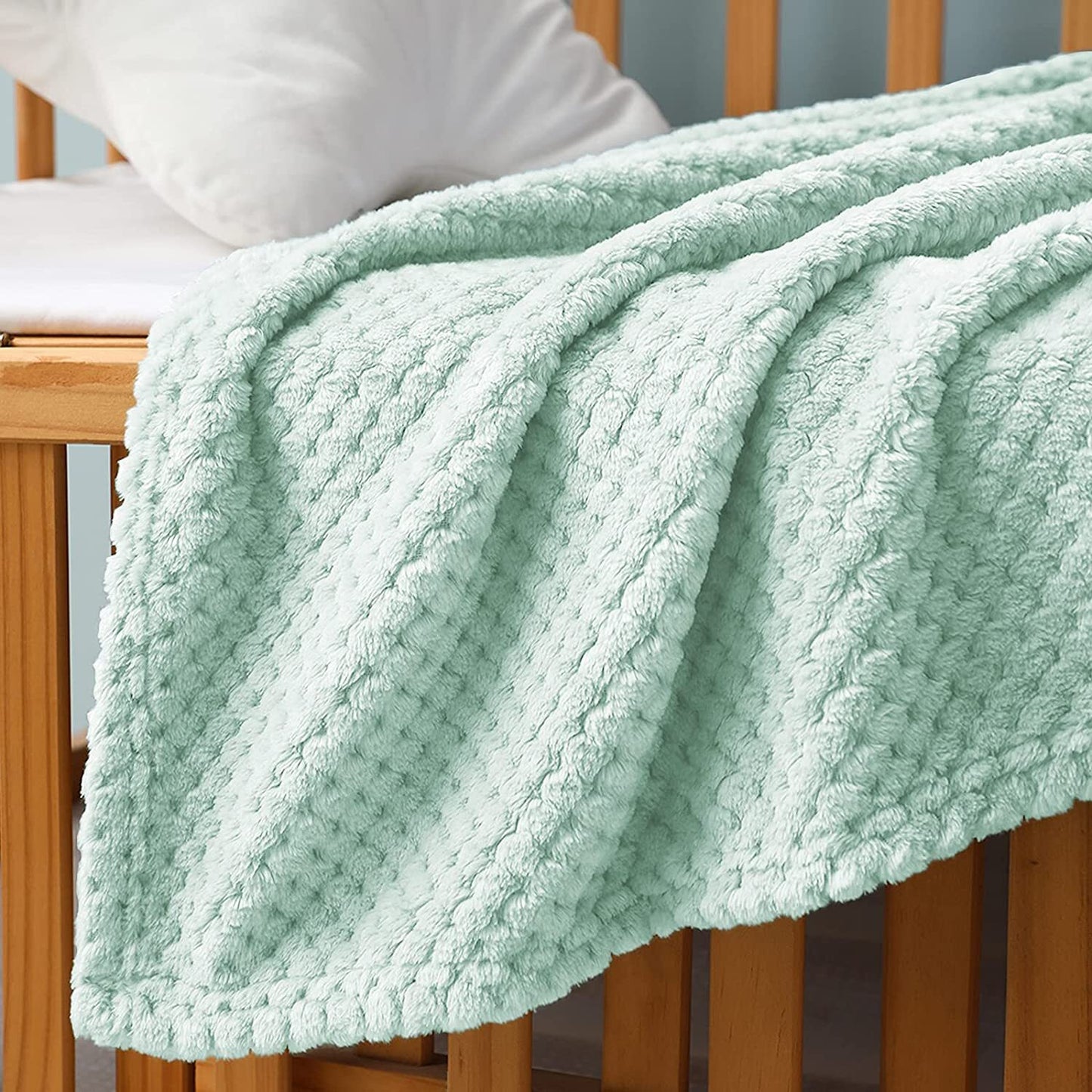 Exclusivo Mezcla Waffle Textured Fleece Baby Blanket, Soft and Warm Swaddle Blanket, Infant, Newborn, Toddler and Kids Receiving Blankets for Crib Stroller (Mint Green, 40x50 inches)